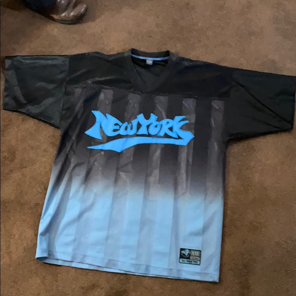 Men’s shirt